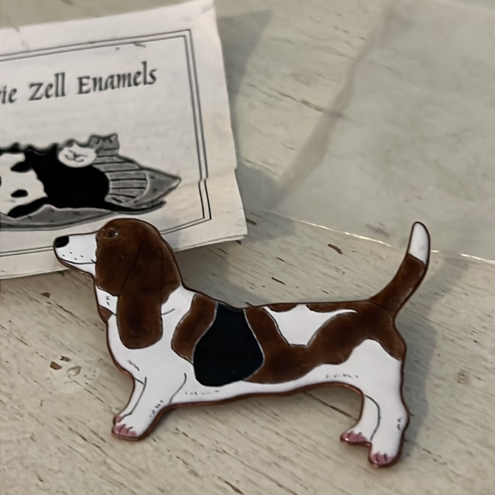 Rare Vintage NEW Elvie Zell enamel dog brooch pin